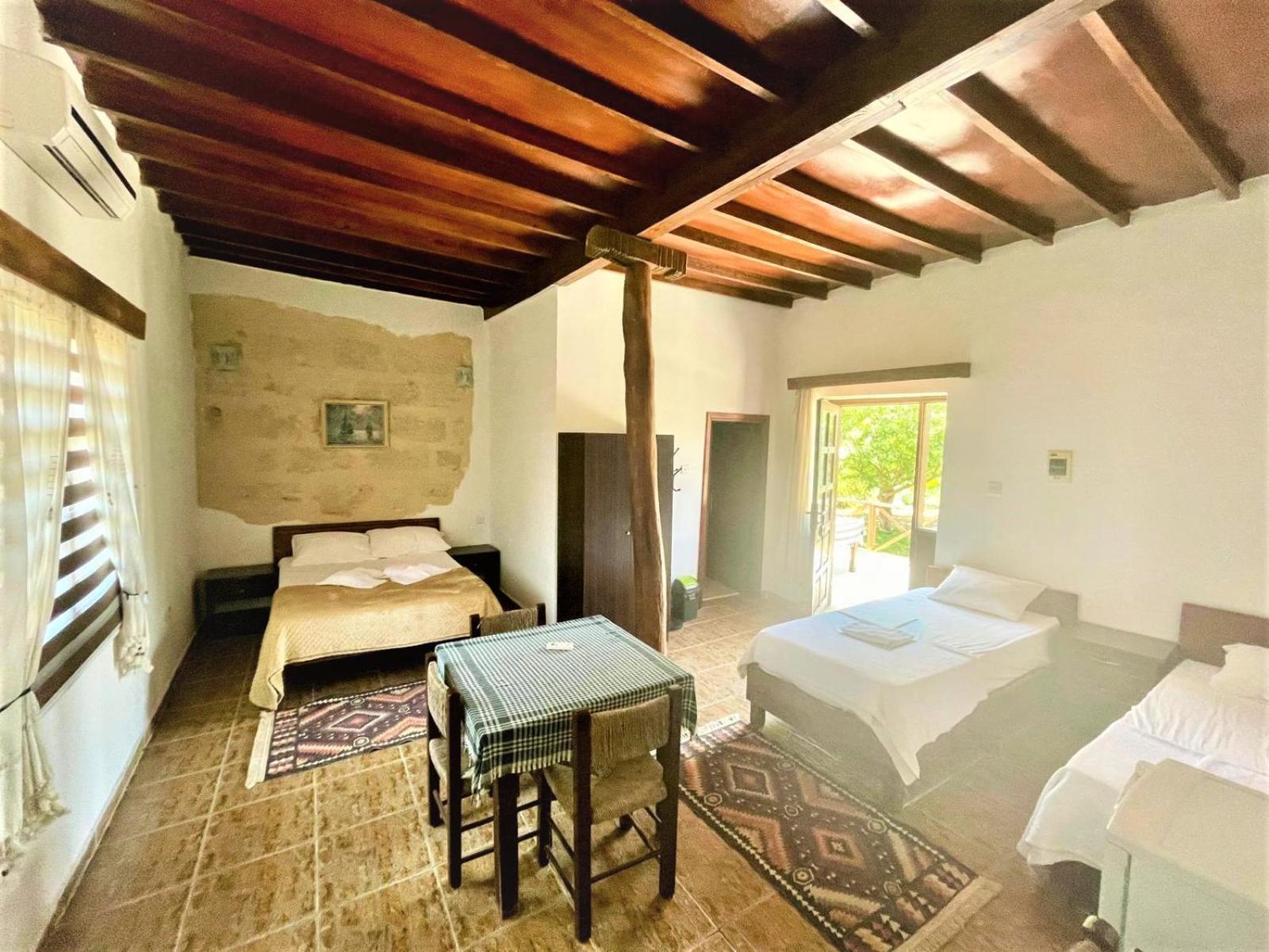 Castle Karpasia Guest House Authentic Atmosphere ! Rizokarpaso Экстерьер фото